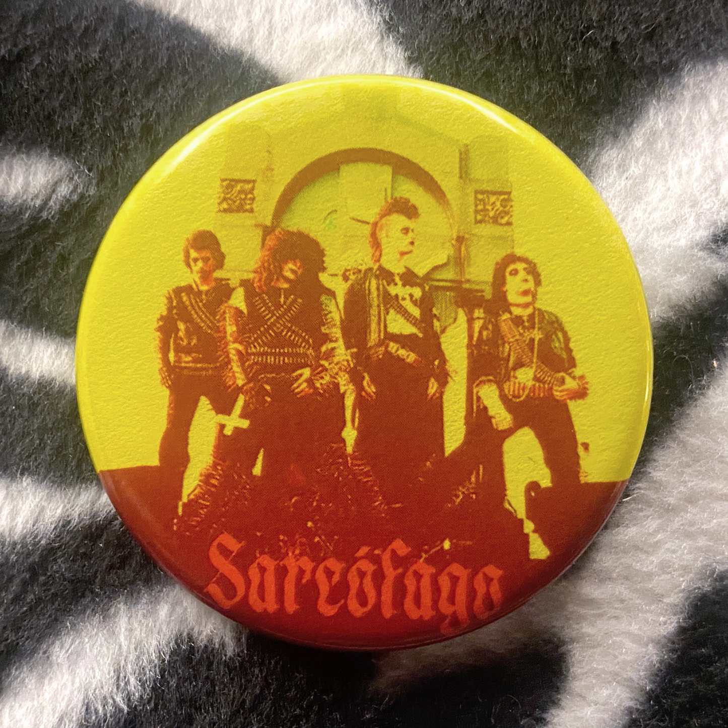 “SARCÓFAGO - INRI” pinback button