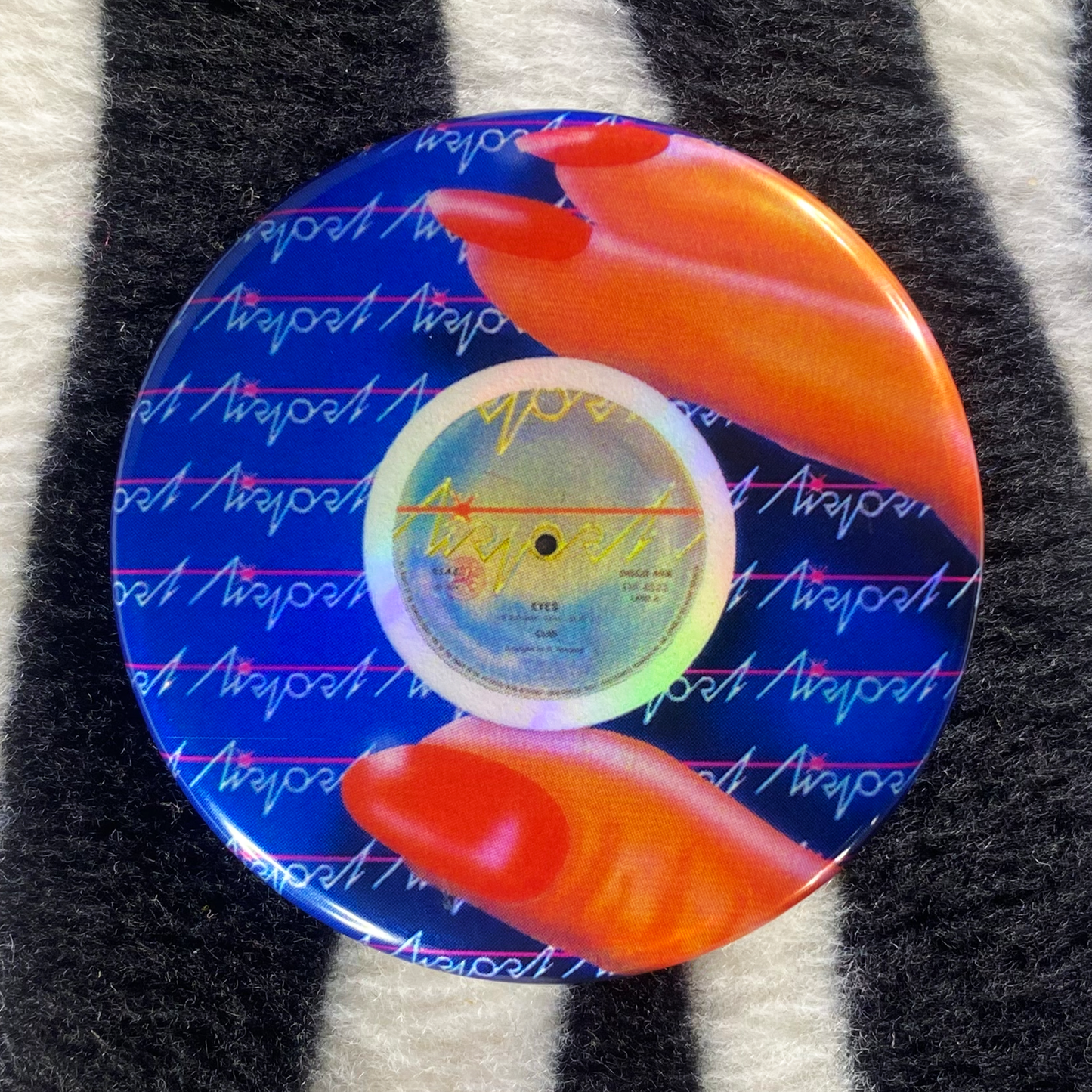 "CLIO - EYES" pinback button