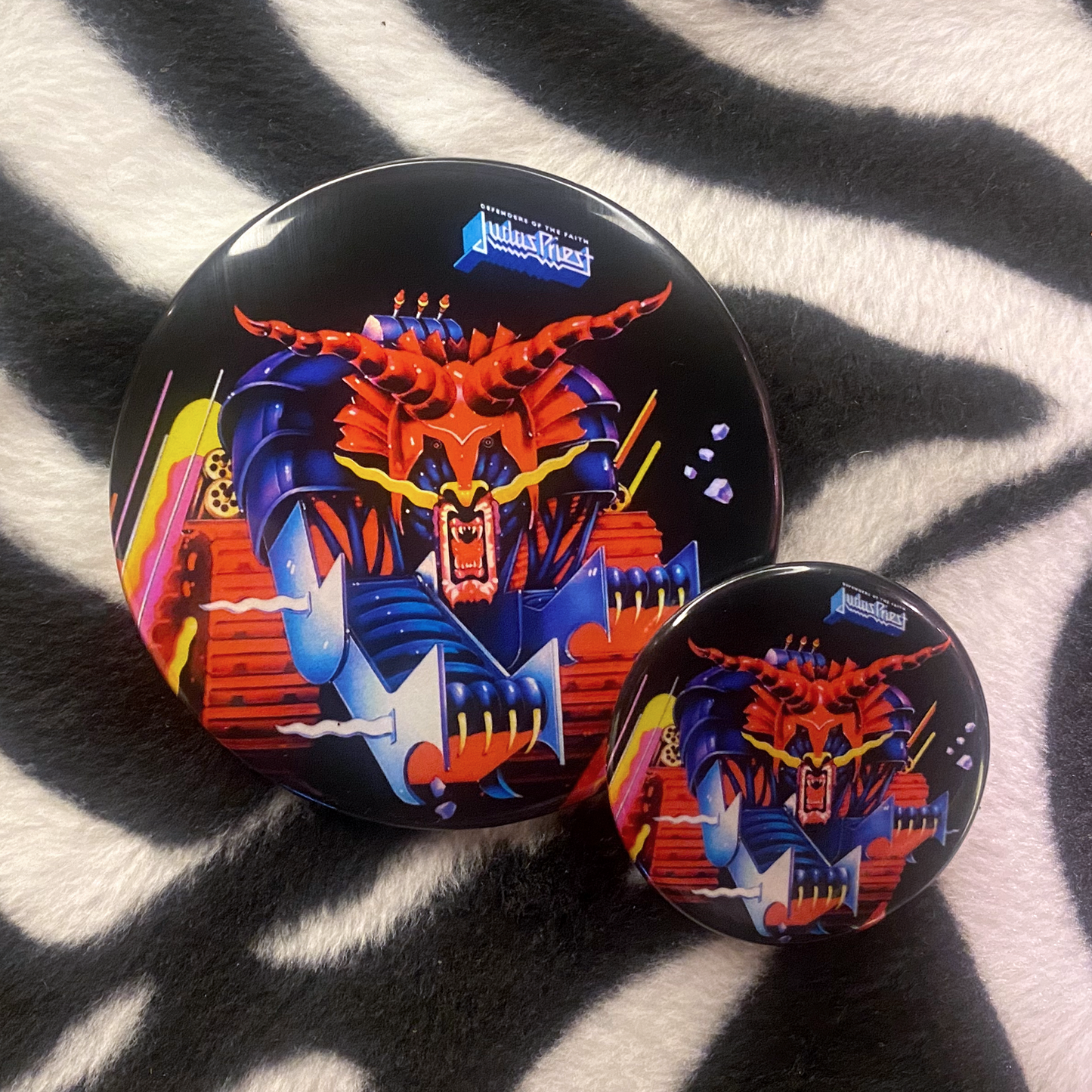 "JUDAS PRIEST - DEFENDERS OF THE FAITH" pinback button